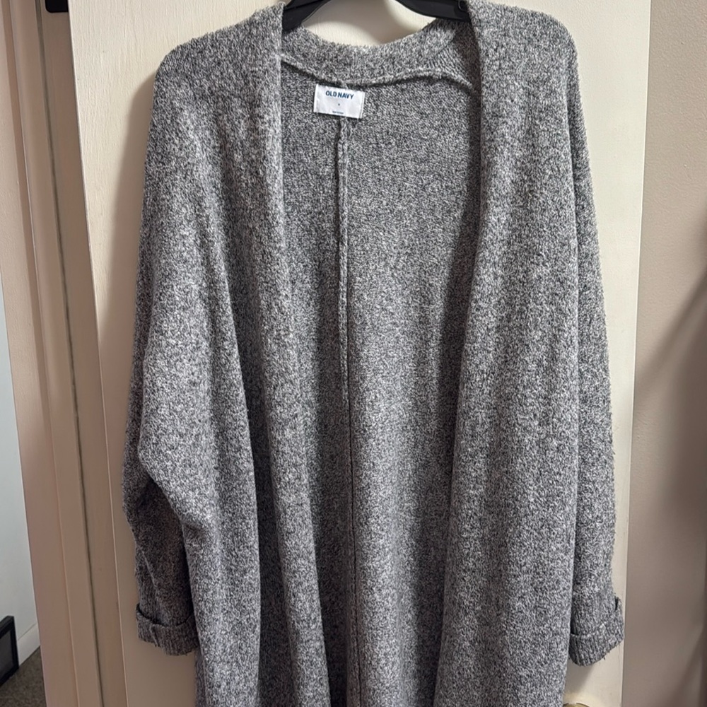 Old Navy Women’s Gray Open-Front Cardigan - Size Medium